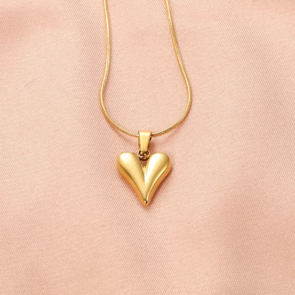 Golden_Heart_Set_Gold_Pendant_Necklace_Stud_Earrings_Default_Title