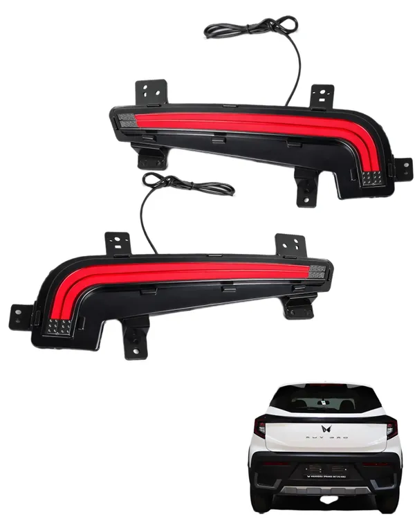 Xuv_3xo_Led_Rear_Reflector_Light_With_Indicators_Default_Title