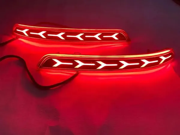 Toyota_Innova_Crysta_Led_Bumper_Reflector_Lights_Set_Default_Title