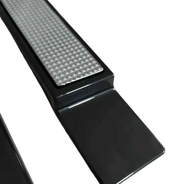Cnleague_Door_Side_Cladding_Mg_Windsor_Ev_Glossy_Black_Oem_Quality_Abs_Material_Imported