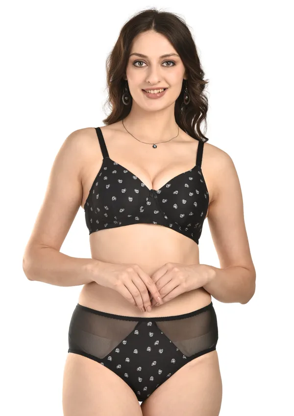 Black_Nylon_&_Lace_Panties_For_Women