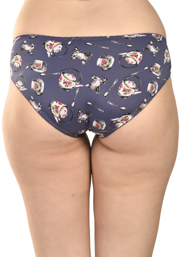 Multicolor_Lacy_Strachable_Fabric_Panties_For_Women_Pack_Of_3