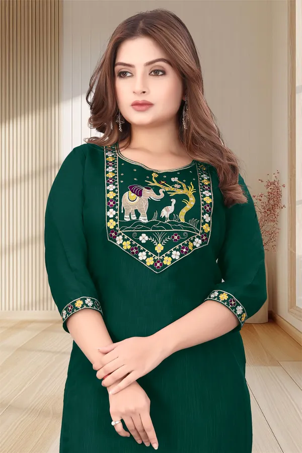 Green_Embroidered_Straight_Kurta_For_Women