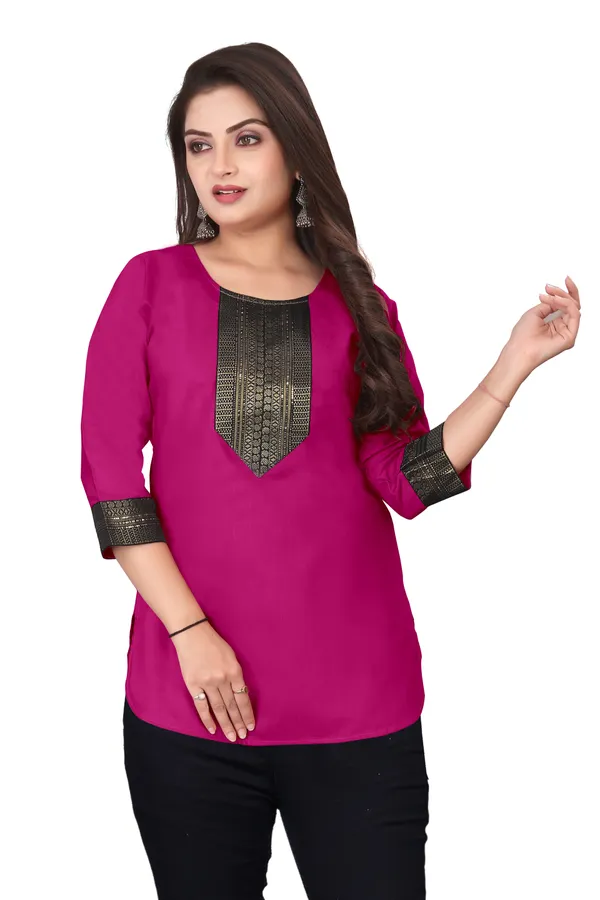 Magenta_Embellished_Regular_Fit_Kurti_for_Women