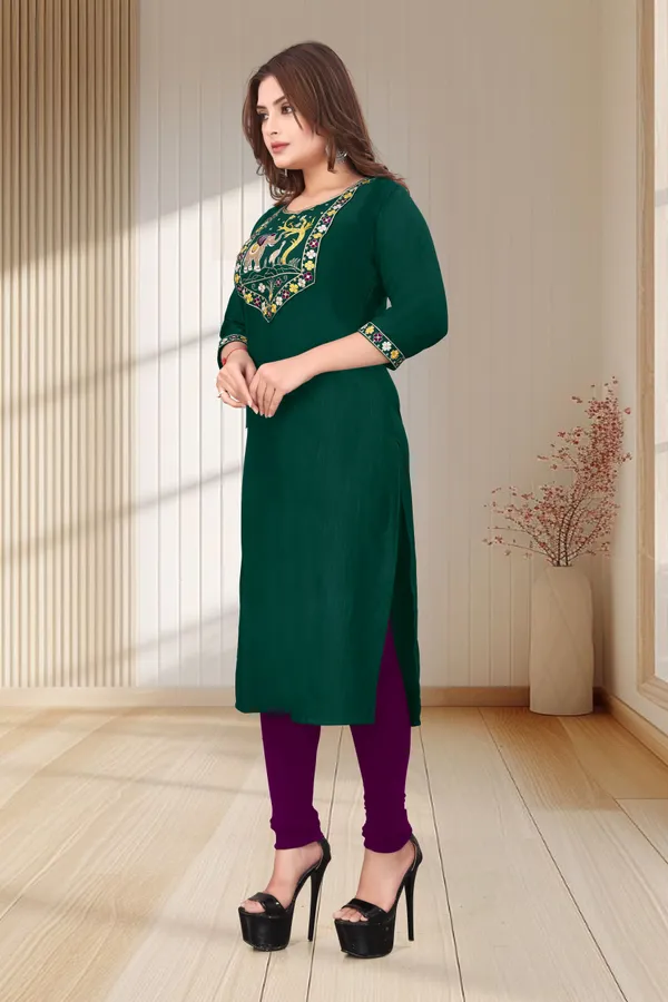 Green_Embroidered_Straight_Kurta_For_Women