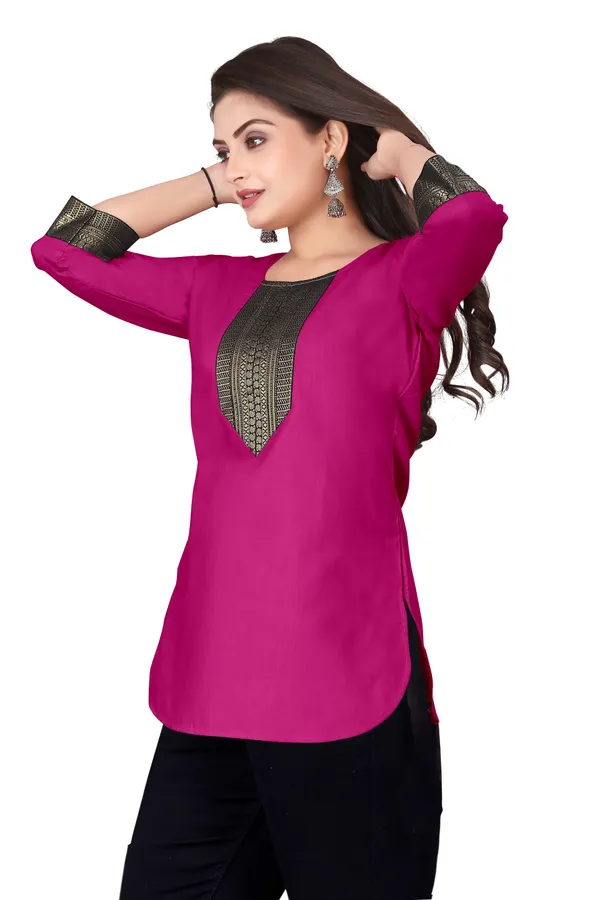 Magenta_Embellished_Regular_Fit_Kurti_for_Women