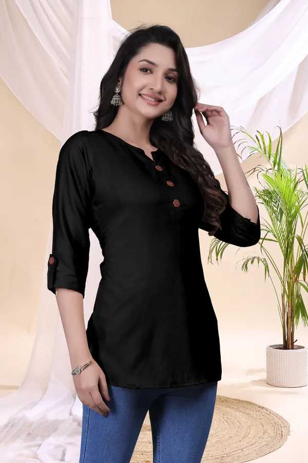 Black_Straight_Kurti_for_Women
