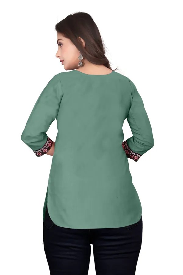 Green_Embroidered_Straight_Kurti_for_Women