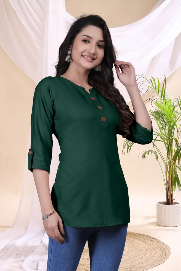 Green_Embroidered_3/4_Sleeve_Kurti_for_Women