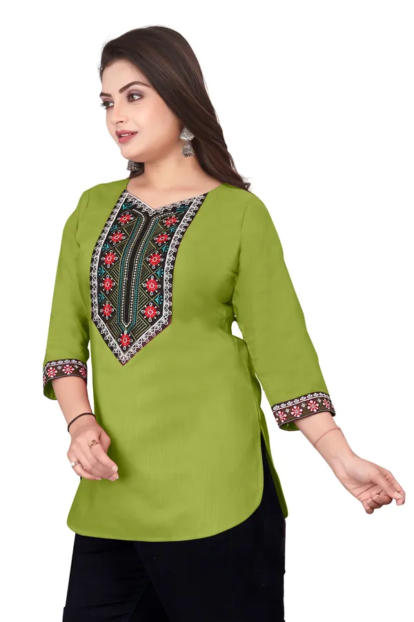 Green_Embroidered_Straight_Kurta_for_Women