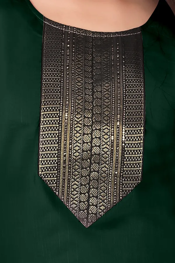 Green_Straight_Embellished_Kurti_for_Women