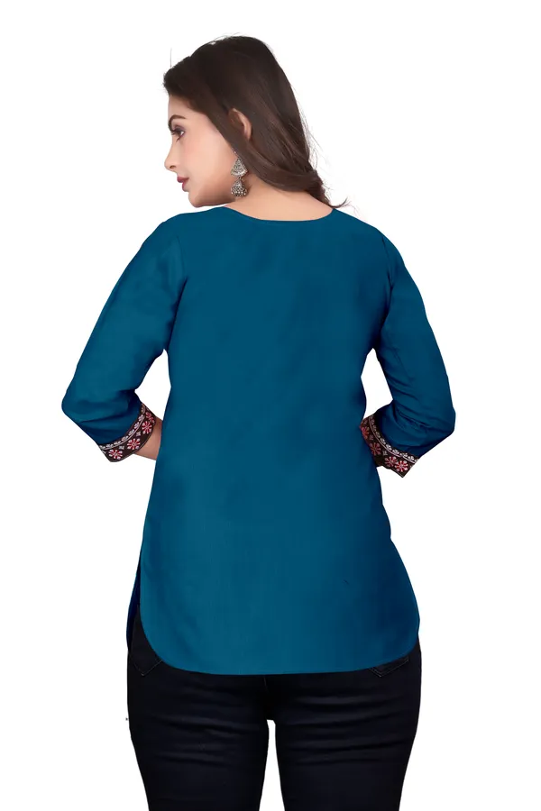 Blue_Embroidered_Straight_Kurti_for_Women