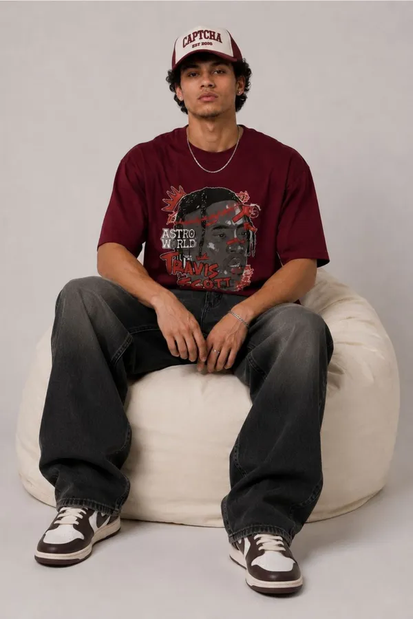 TRAVIS_SCOTT_OVERSIZED_TSHIRT