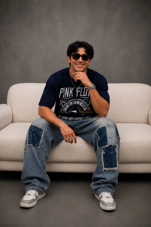 PINK_FLOYD_OVERSIZED_TSHIRT