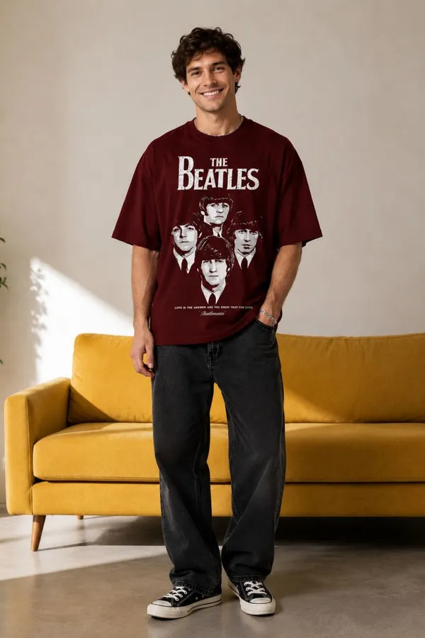 BEATLES_BLACK_AND_WHITE_OVERSIZED_TSHIRT