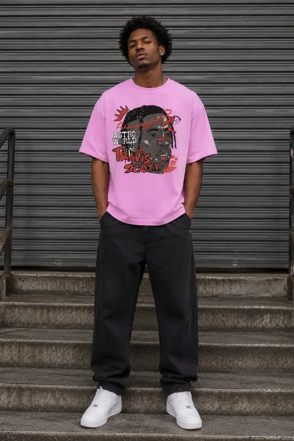 TRAVIS_SCOTT_OVERSIZED_TSHIRT