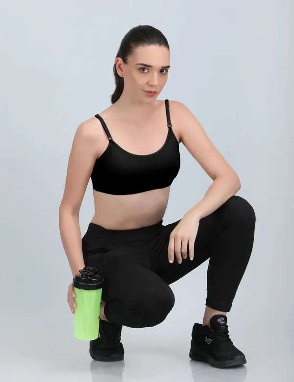 Medium_Impact_Padded_Kuki_Sports_Bra_Thin_Strap_In_Black_Colour