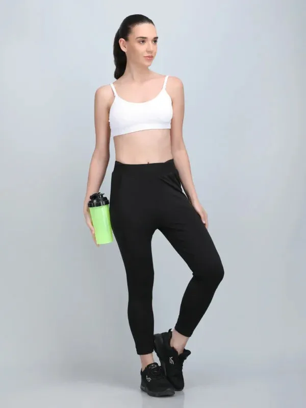 Medium_Impact_Padded_Kuki_Sports_Bra_Thin_Strap_In_White_Colour