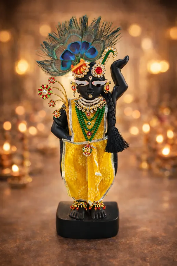 Shringar_Murti_Shreenathji_Mangla_Murti_With_Shringar_Chhavi_Shreenathi_Ji_Pratima_Mangla_Shringar_Shreenathiji_Murti_Shrinathji_Lord_Krishna_Shila_Idols_Shringar_Articles_Puja_Articles_Pushtimarg_Seva_Decorative_Items