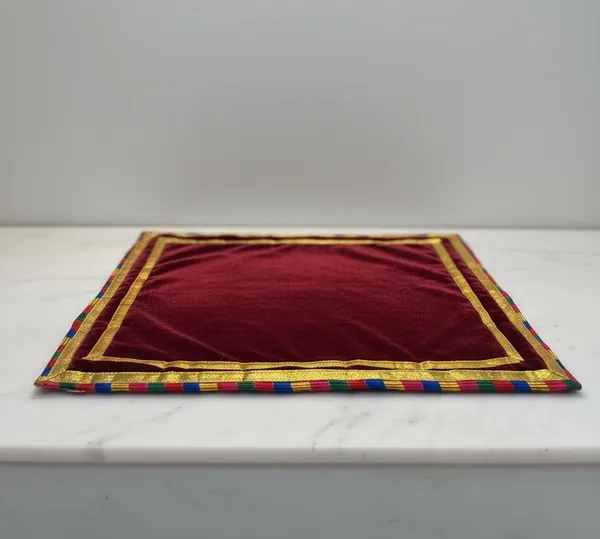Velvet_Pooja_Aasan_For_Temple_Idols