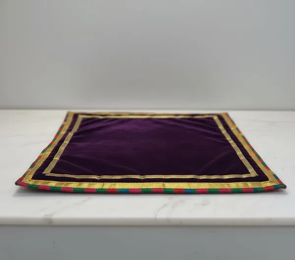 Velvet_Pooja_Aasan_For_Temple_Idols