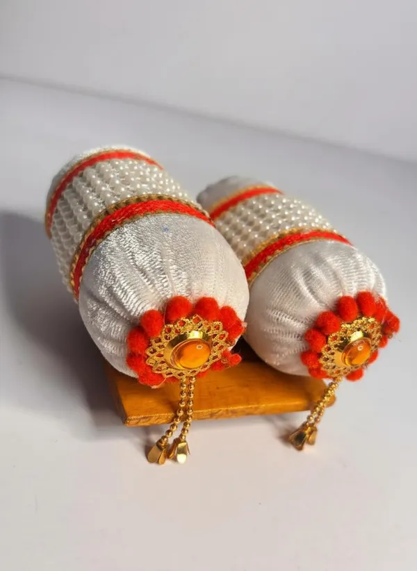 Velvet_Decorative_Pillow_For_Krishna_Idol