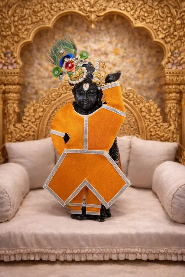 Deity_Clothing_Set