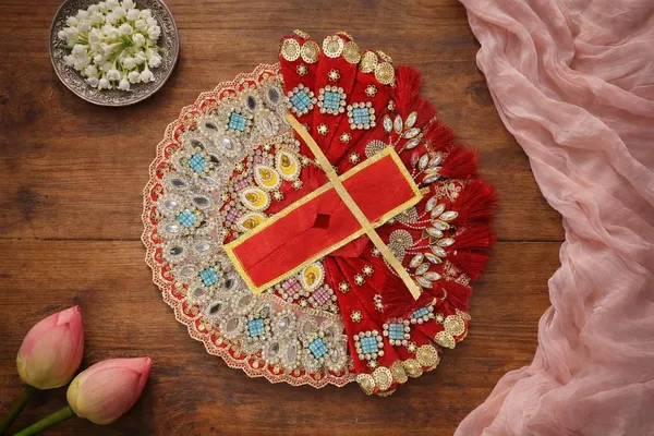 Deity_Poshak_Set_With_Safa_For_Idols