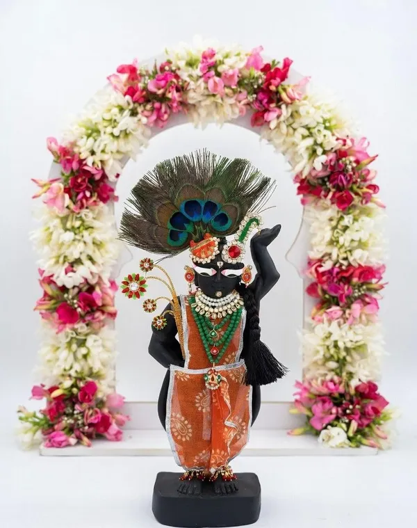 Floral_Arch_Stand_For_Temple_Decoration