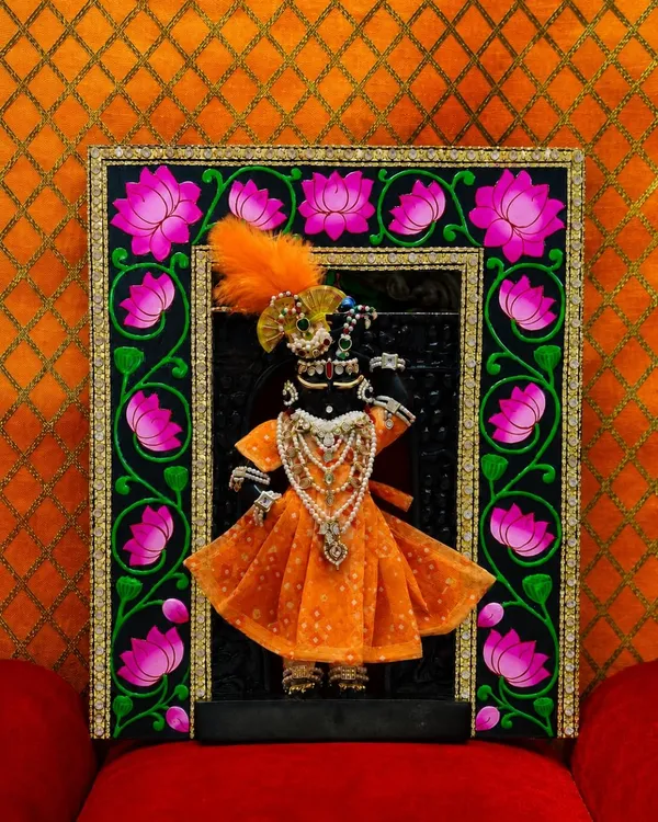 Lotus_Gate_Pithika_For_Mandir