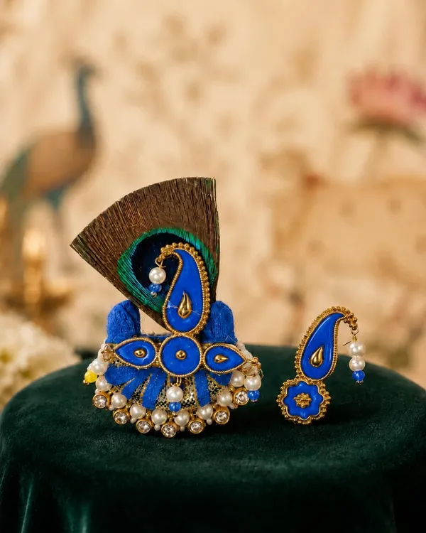 Peacock_Feather_For_Mukut_And_Religious_Decoration