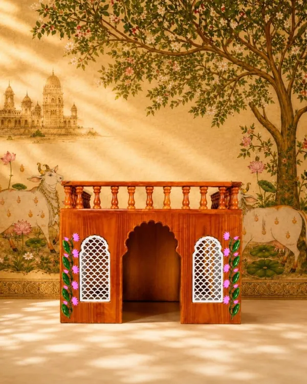 Wooden_Laddu_Gopal_Temple