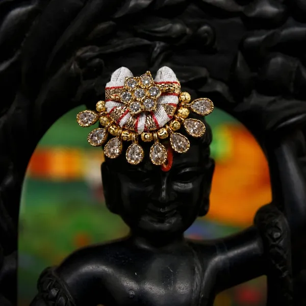 Laddu_Gopal_Mukut