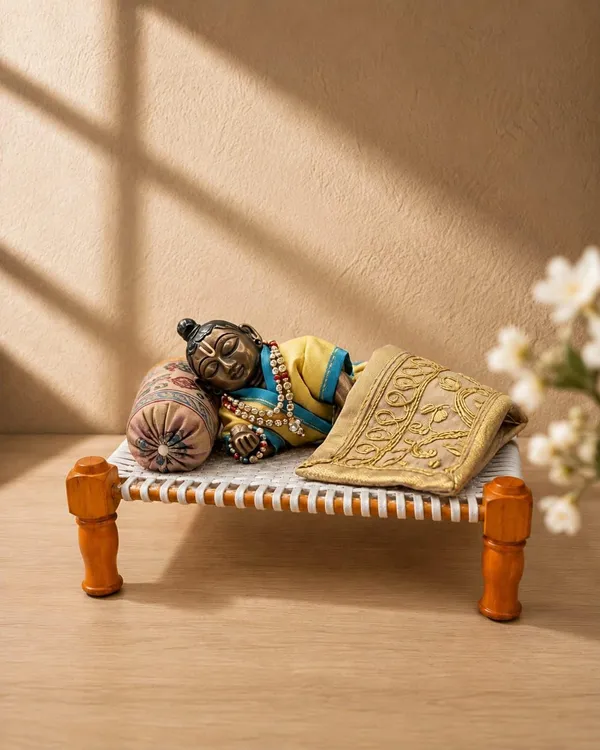 Wooden_Temple_Bed_For_Idol