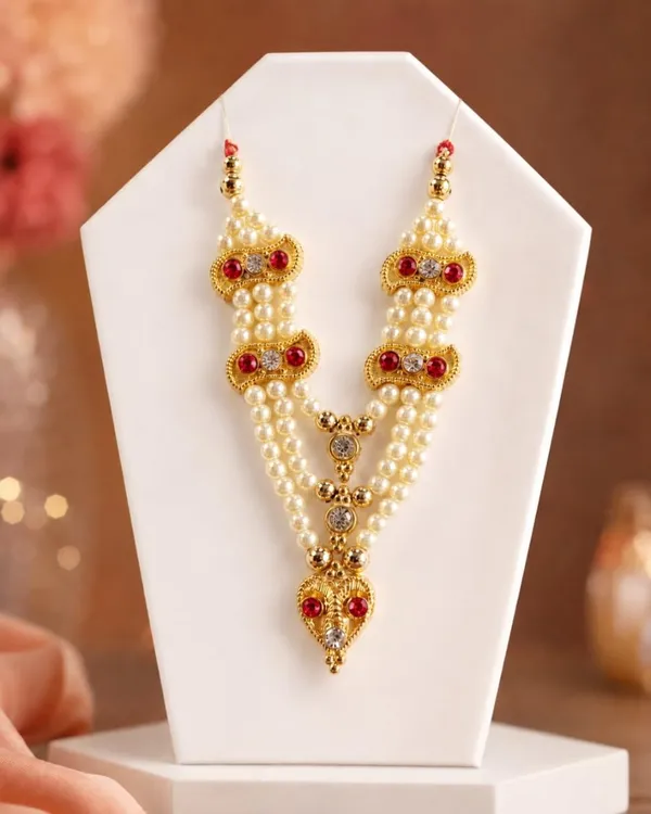 Pearl_Garland_For_Krishna_Idol