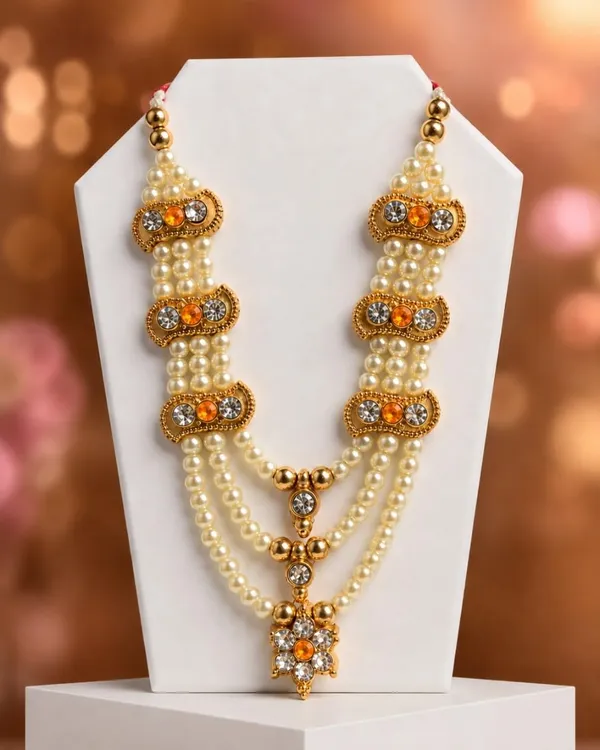 Pearl_Garland_For_Krishna_Idol