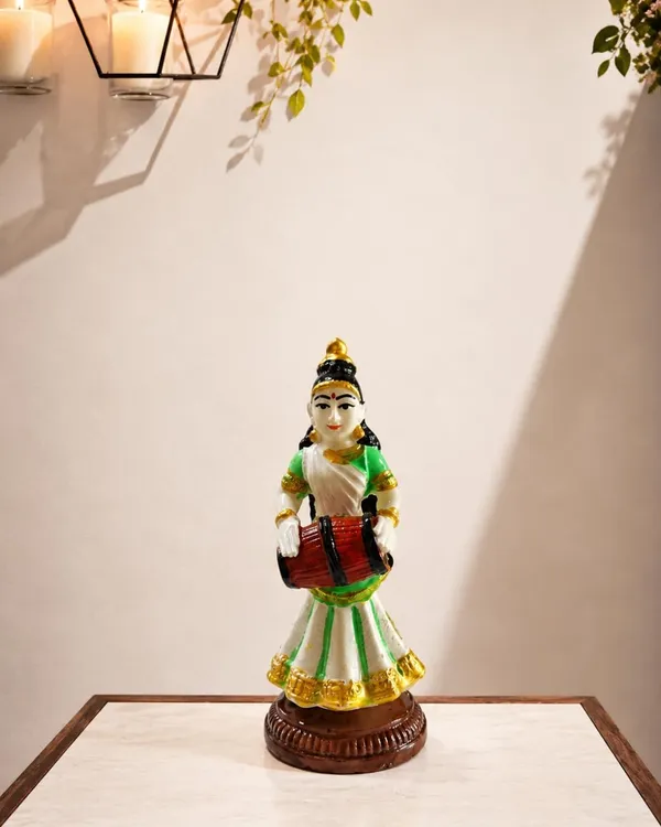 Laddu_Gopal_Figurine_Set_With_Musical_Instruments