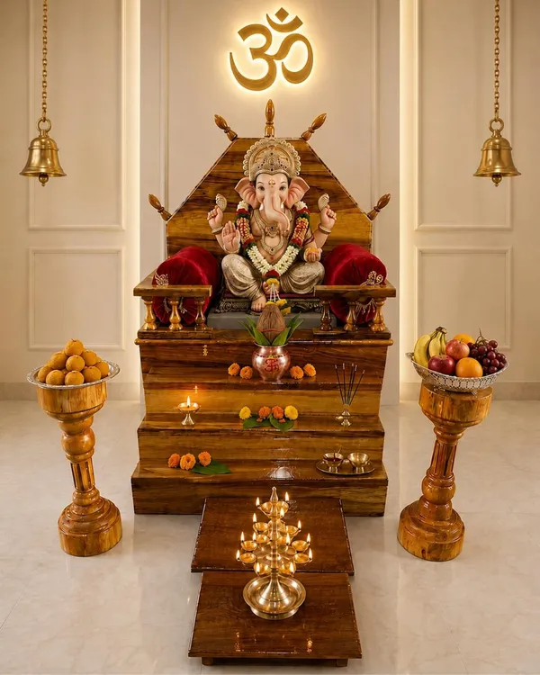 Wooden_Temple_Throne_For_Deity