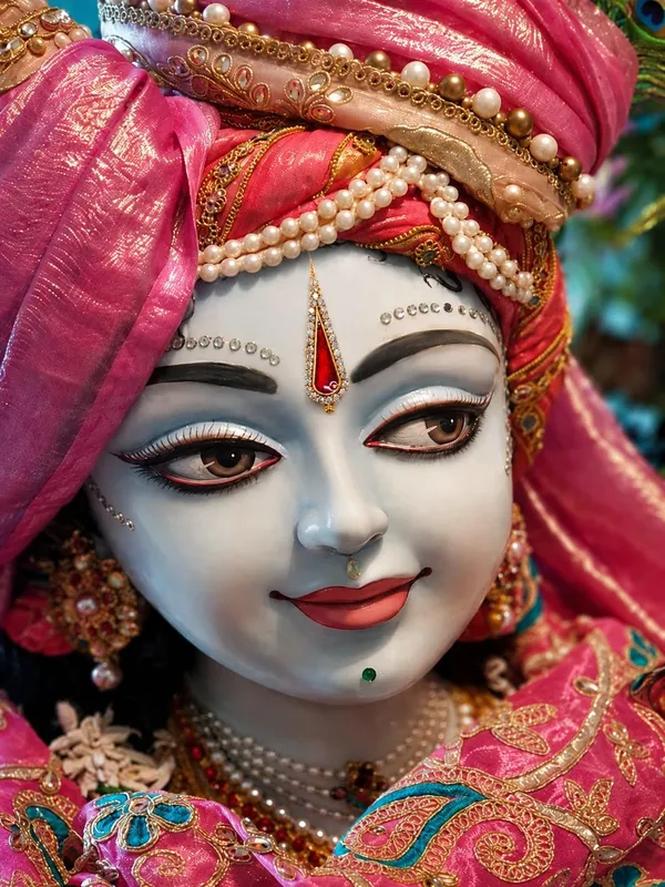 Tilak_For_Deity_Idol