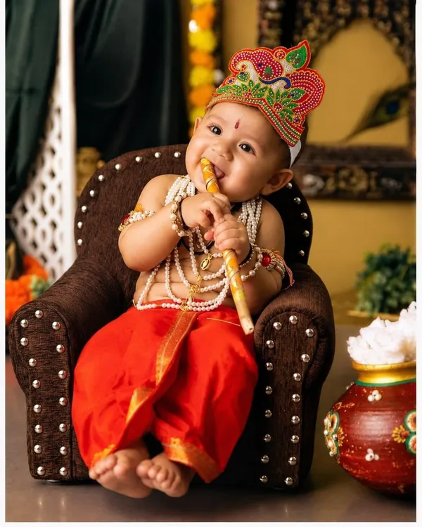 Krishna_Mukut_Crown