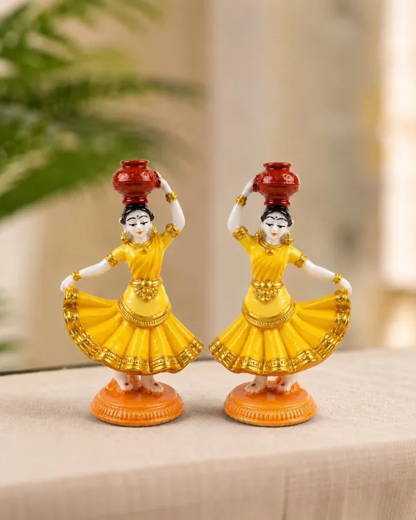 Krishna_Gopi_Figurine_Pair