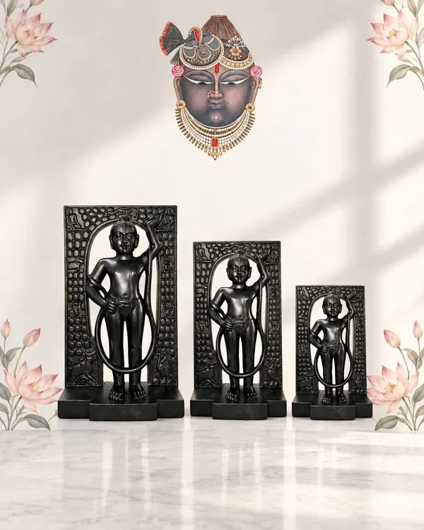 Krishna_Stone_Finish_Idol_With_Stand