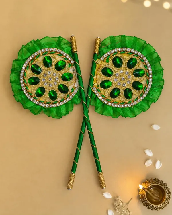 Hand_Fan_For_Deity_Idol