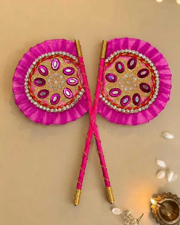 Hand_Fan_For_Deity_Idol
