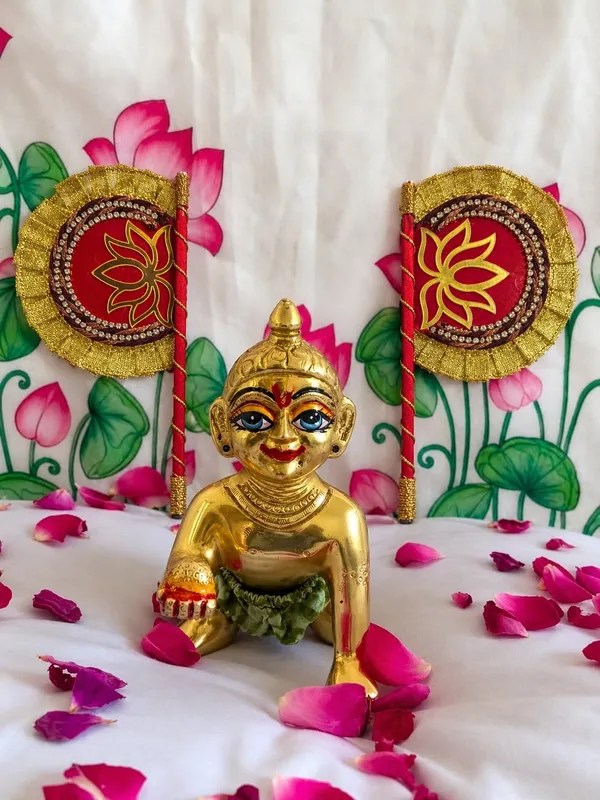 Decorative_Hand_Fan_For_Deity_Idol