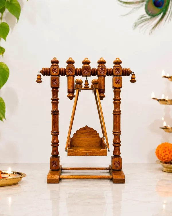 Wooden_Jhula_For_Deity_Idol