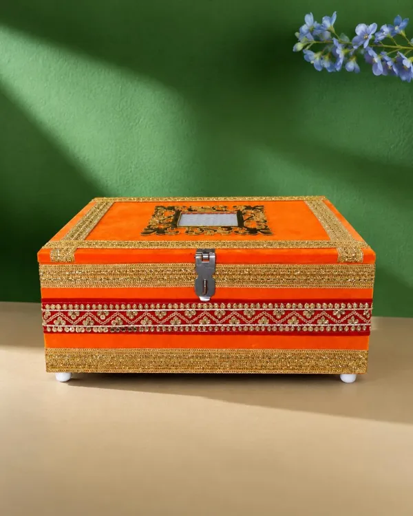 Velvet_Jewelry_Organizer_Box
