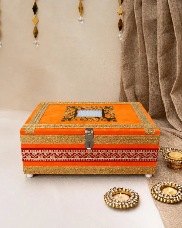 Velvet_Deity_Travel_Box