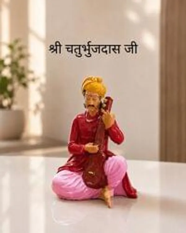 Asht_Sakha_Set_Shreenathji_Asht_Sakha_Pushtimarg_Decoration_Krishna_Temple_Decor_Shreenathji_Accessories_Temple_Figurines_Janmashtami_Decoration_Religious_Decorative_Set_Devotional_Idol_Set_6_Inch