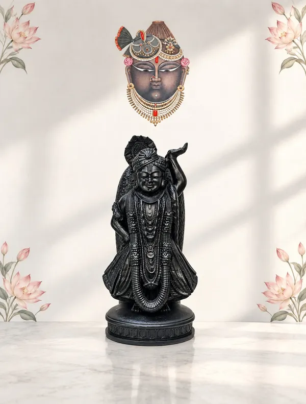 Shreenath_Ji_On_Govardhan_Shila_Shreenathi_Ji_Pratima_6_X_2_5_Inch